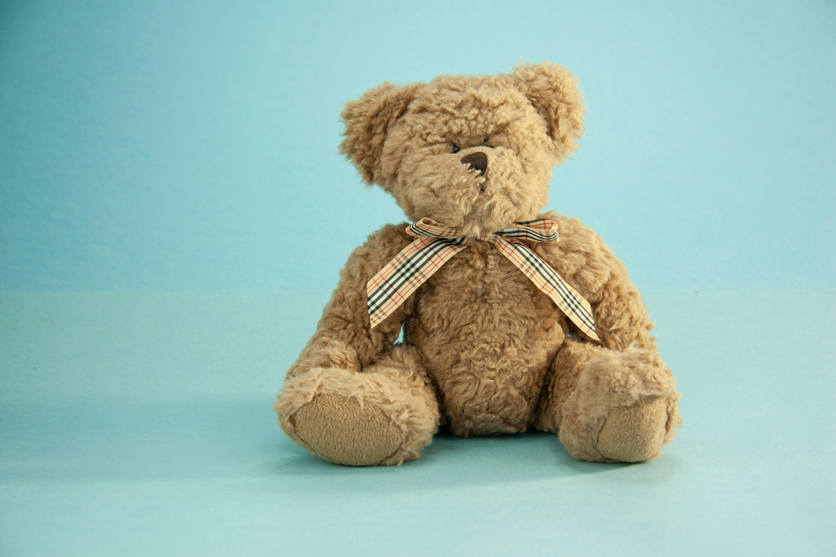 Kuscheltier mit Batteriefach